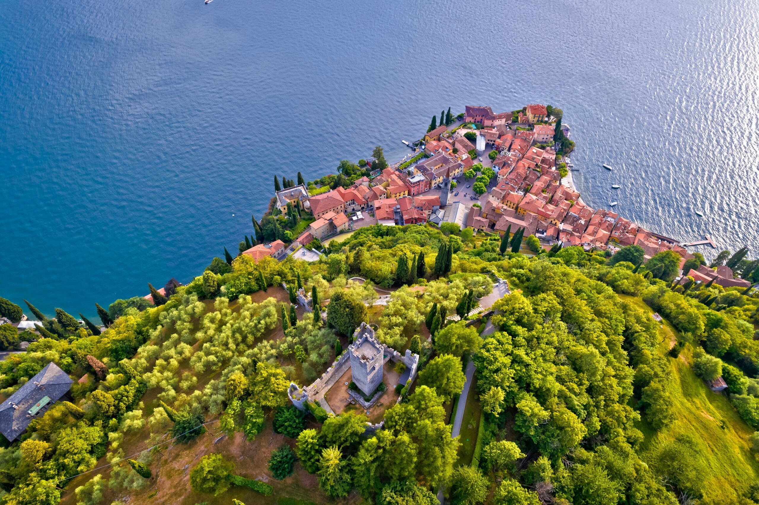 Varenna and old castel